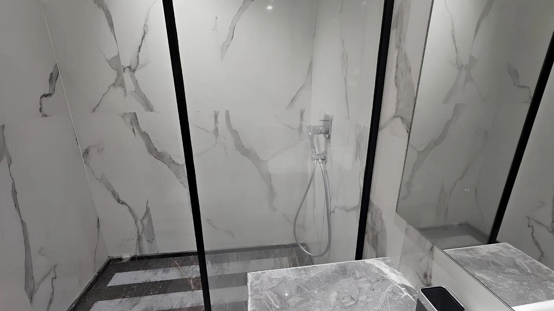 Apartment Studio Seven Sky 1 - Close To Cfc Casablanca